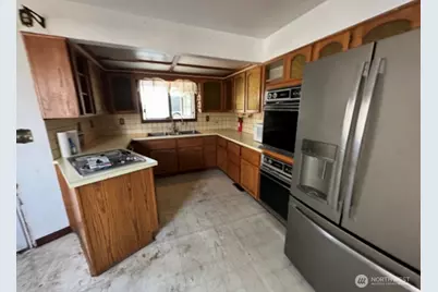 34 E Glass Avenue, Spokane, WA 99207 - Photo 17