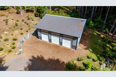 7091 Upland Drive, Anacortes, WA 98221 - Photo 5