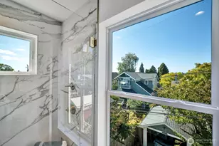 5549 B 34th Ave NE, Seattle, WA 98105 - Photo 17