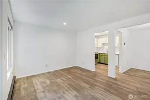 12300 28th Ave NE, Seattle, WA 98125 - Photo 13