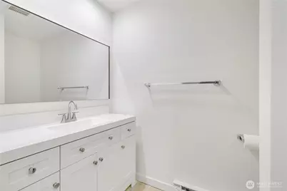 12300 28th Avenue NE #103, Seattle, WA 98125 - Photo 21
