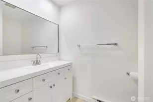 12300 28th Ave NE, Seattle, WA 98125 - Photo 21
