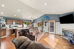 109 E Pioneer St, Granite Falls, WA 98252 - Photo 7