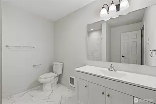31715 Mt Tahoma Canyon Rd E, Ashford, WA 98304 - Photo 35