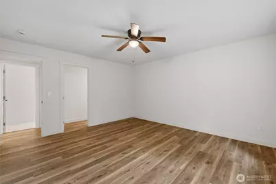 31715 Mount Tahoma Canyon Rd E, Ashford, WA 98304 - Photo 33