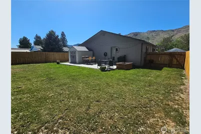 315 Juniper Street, Oroville, WA 98844 - Photo 33