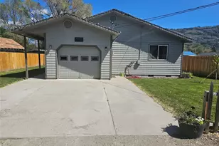 315 Juniper St, Oroville, WA 98844 - Photo 3