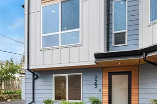 215 NE 75th St, Seattle, WA 98115 - Photo 1