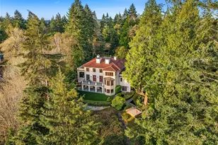 8010 Grand Ave NE, Bainbridge Island, WA 98110 - Photo 3
