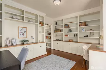 8010 Grand Avenue NE, Bainbridge Island, WA 98110 - Photo 23
