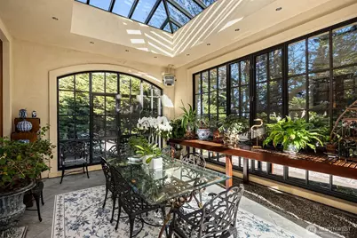 8010 Grand Avenue NE, Bainbridge Island, WA 98110 - Photo 5