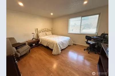 1104 134th Street Ct S, Tacoma, WA 98444 - Photo 15