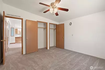 8325 N Lindgren Road, Spokane, WA 99217 - Photo 15
