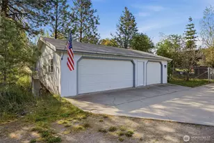 8325 N Lindgren Rd, Spokane, WA 99217 - Photo 23