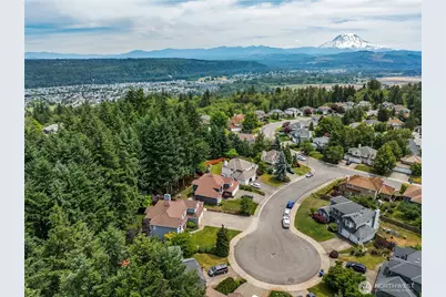16007 135th Ave Ct E, Puyallup, WA 98374 - Photo 3