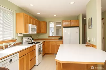 10115 6th Drive SE #B, Everett, WA 98208 - Photo 9