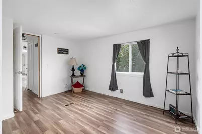 700 NW Crosby Avenue #164, Oak Harbor, WA 98277 - Photo 13
