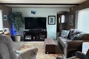 1137 Spruce Dr, Enumclaw, WA 98022 - Photo 3
