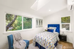 212 N 115th St, Seattle, WA 98133 - Photo 27