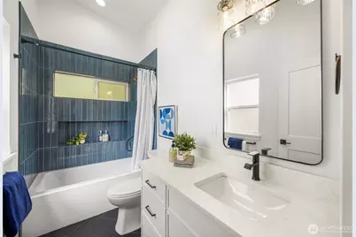 212 N 115th Street, Seattle, WA 98133 - Photo 17
