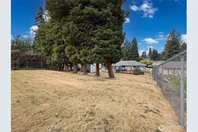 5029 West View Drive, Everett, WA 98203 - Photo 19
