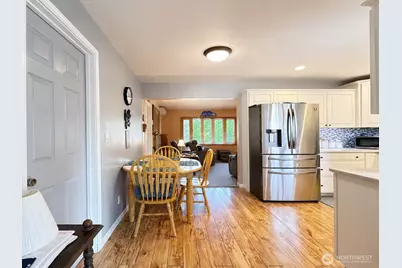 5029 West View Drive, Everett, WA 98203 - Photo 7