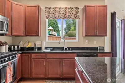 2201 117th Avenue SE, Lake Stevens, WA 98258 - Photo 5