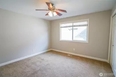 1004 274th Place SE, Sammamish, WA 98075 - Photo 17