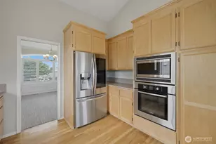 9629 183 Ave E, Bonney Lake, WA 98391 - Photo 17
