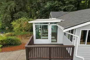 318 228th St SE, Bothell, WA 98021 - Photo 17