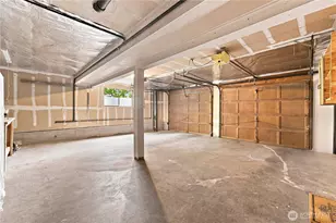 318 228th St SE, Bothell, WA 98021 - Photo 33