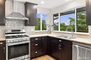 318 228th St SE, Bothell, WA 98021 - Photo 9