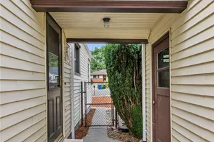 11032 Dayton Ave N, Seattle, WA 98133 - Photo 17