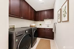 24121 NE 1st Pl, Sammamish, WA 98074 - Photo 15