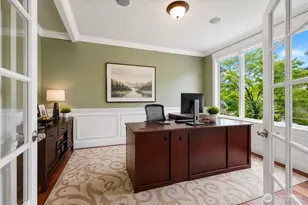24121 NE 1st Pl, Sammamish, WA 98074 - Photo 3
