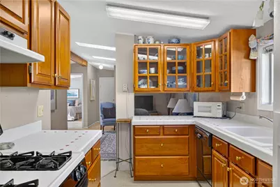 2204 Bane Place, Anacortes, WA 98221 - Photo 13
