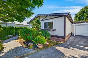 2204 Bane Pl, Anacortes, WA 98221 - Photo 1