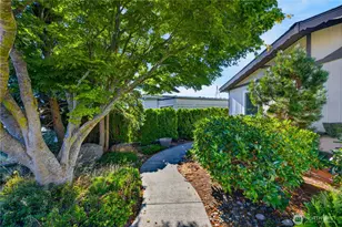 2204 Bane Pl, Anacortes, WA 98221 - Photo 3
