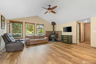 9734 65th Ln SE, Olympia, WA 98513 - Photo 15