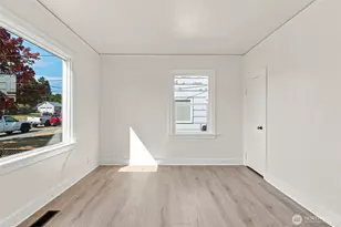 1709 S 35th St, Tacoma, WA 98418 - Photo 17