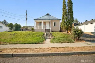 617 3rd St, Wenatchee, WA 98801 - Photo 3