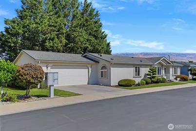 520 Sunday Drive, East Wenatchee, WA 98802 - Photo 3