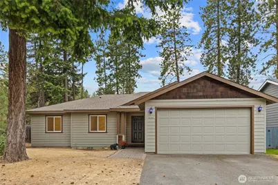 302 Denny Avenue, Cle Elum, WA 98922 - Photo 1