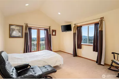 3215 Rickey Road NE, Bremerton, WA 98310 - Photo 25