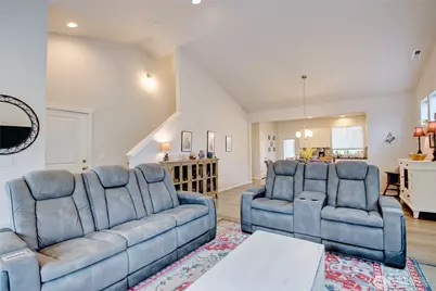 312 Shannon Avenue, Sedro Woolley, WA 98284 - Photo 9