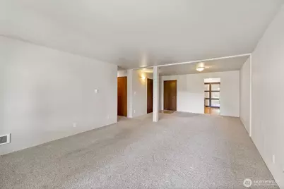 8516 196th Street SW #105, Edmonds, WA 98026 - Photo 5