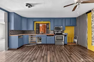 9305 Golden Given Rd E, Tacoma, WA 98445 - Photo 7