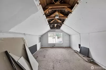 9305 Golden Given Road E, Tacoma, WA 98445 - Photo 19