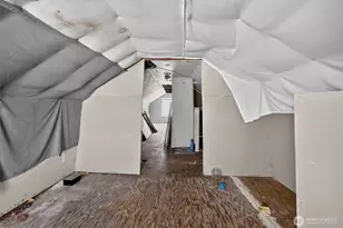 9305 Golden Given Rd E, Tacoma, WA 98445 - Photo 17