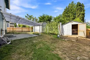 9202 S Thompson Ave, Tacoma, WA 98444 - Photo 13